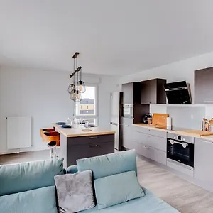 https://le-cedre-bel-appartement-avec-parking.inbrittany.com