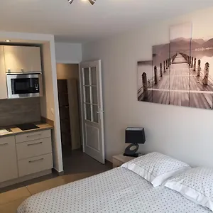 https://le-majestic-103.hotels-rhonealpes.com